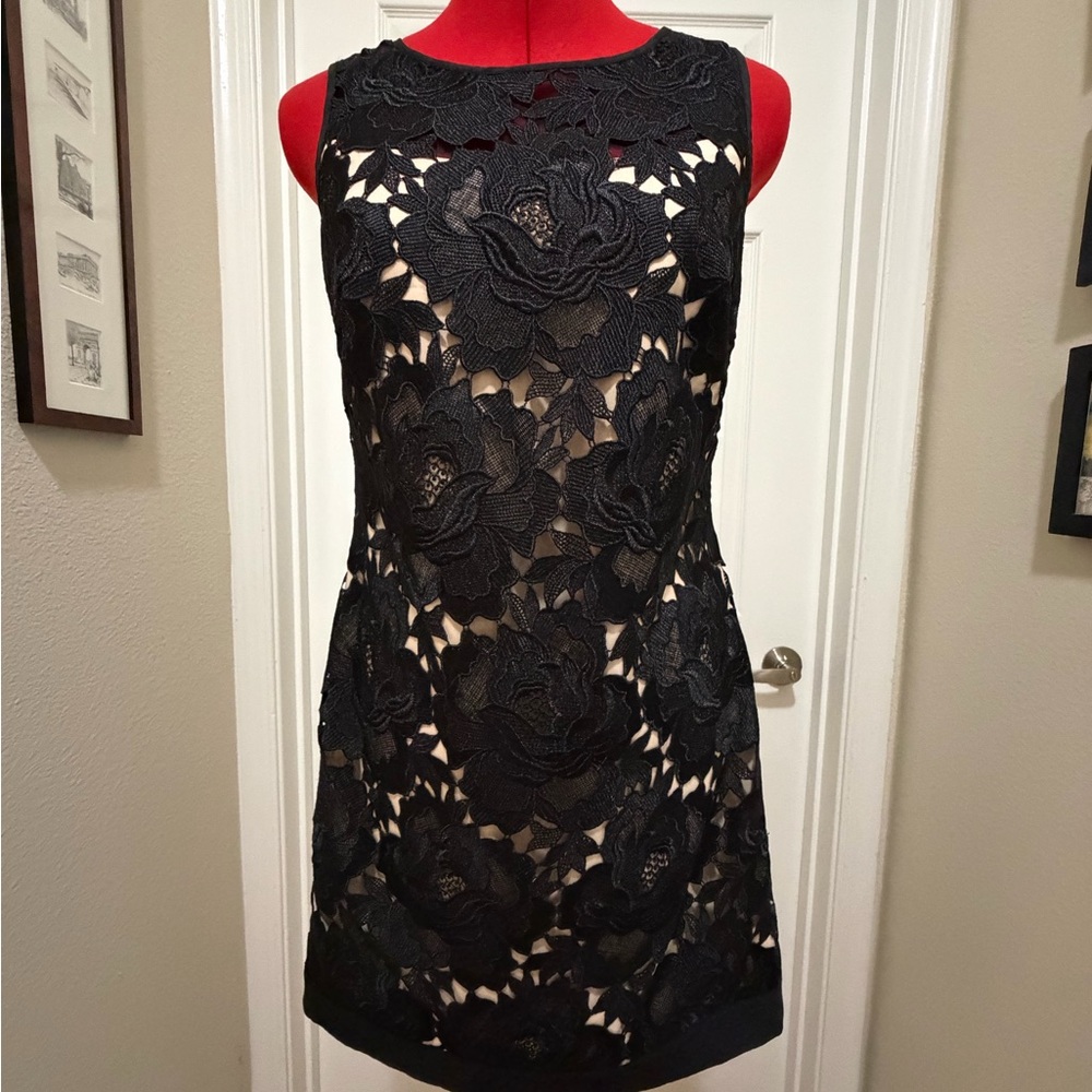 White House Black Market Black Floral Overlay Dress, sz 2p